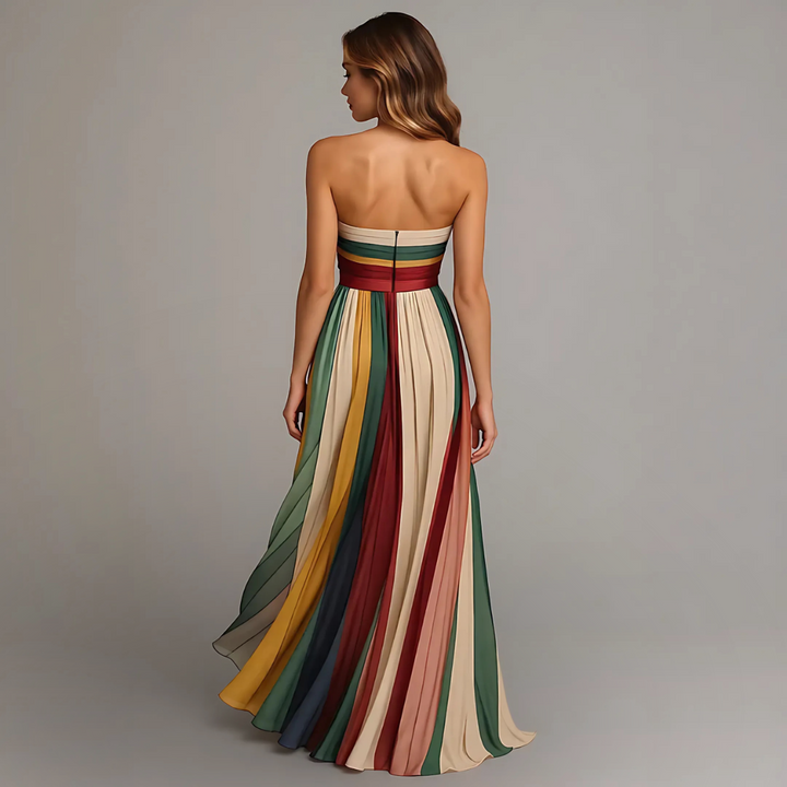 Hayden Julia | Chic long dress with elegant details